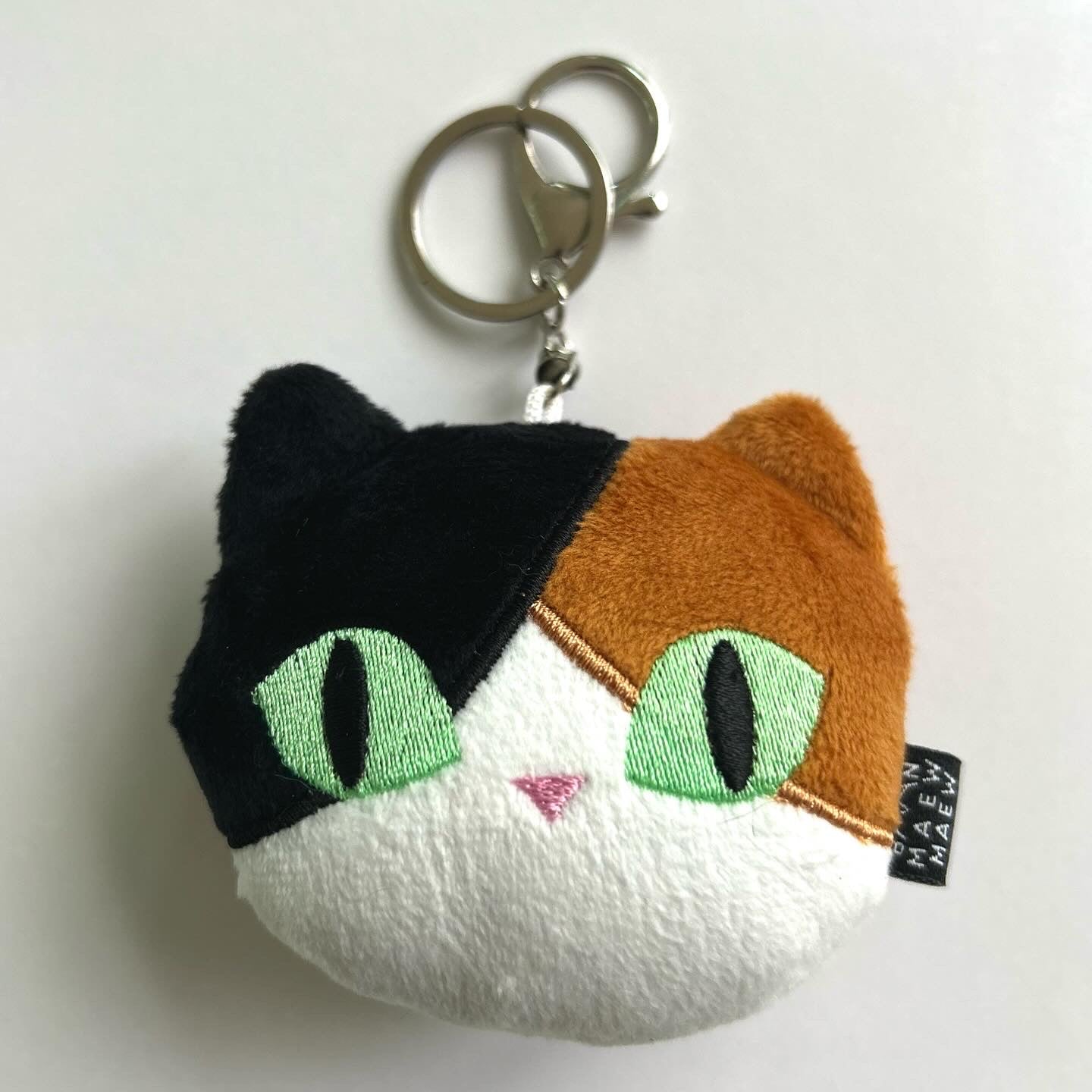 The Moji and Friends : Cat Keychain พวงกุญแจ แมววิเชียรมาศ แมวขาวมณี แมวดำโกญจา แมวเทาสีสวาด แมวส้ม แมวสามสี